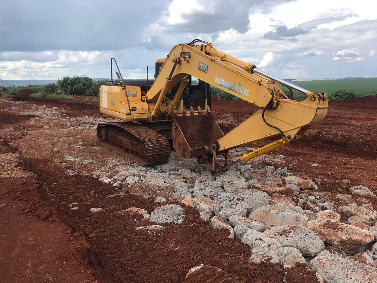 Ebacchin Terraplenagem